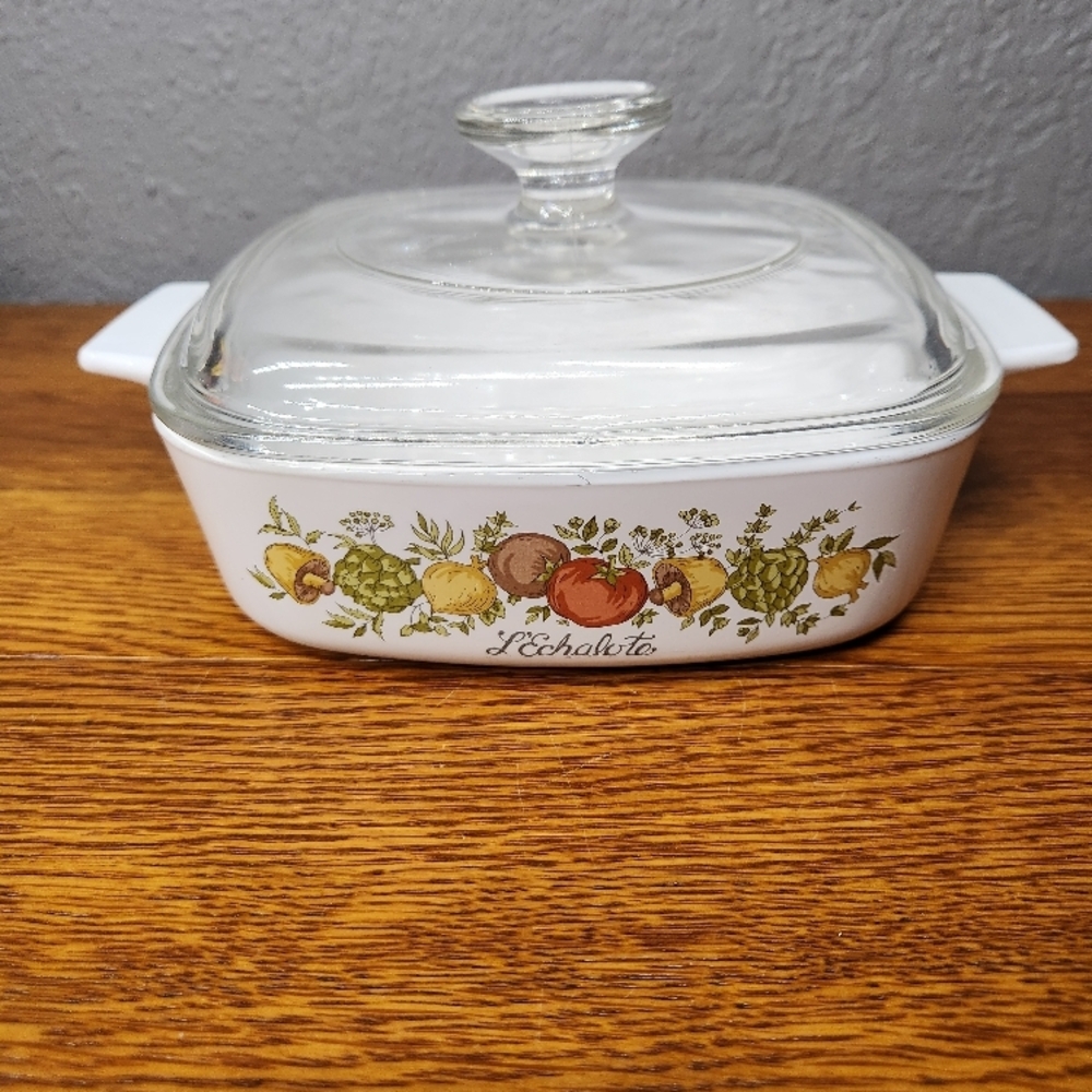 CorningWare L'Echalote Casserole Dish with Lid